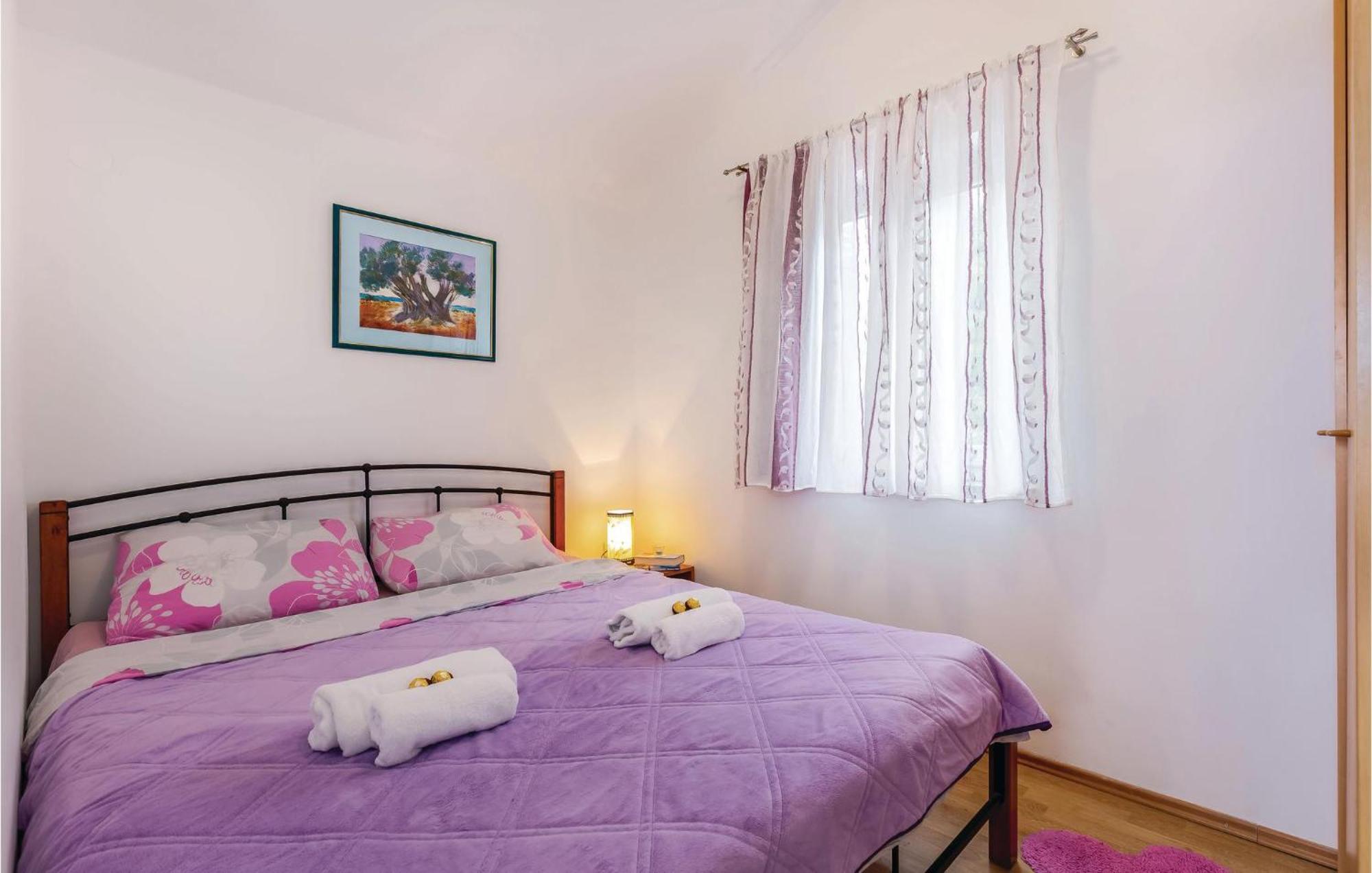 1 Bedroom Stunning Apartment In Bakarac Zewnętrze zdjęcie